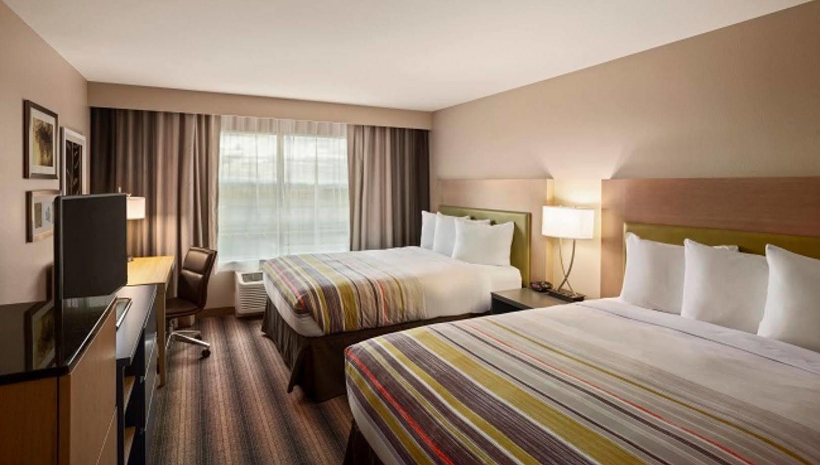 Country & By Radisson, Bozeman, Mt 3*