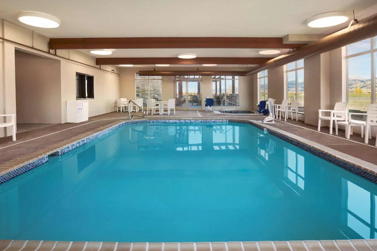 Country & By Radisson, Bozeman, Mt